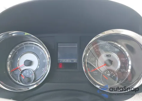 2014 Chrysler Town & Country Touring-L 30Th Anniversary from USA, damaged, VIN 2C4RC1CG6ER467451